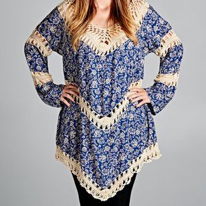 💕Navy Floral Crochet-Tiered Tunic BNWT💕